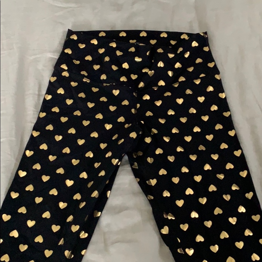 Gold heart workout pants size L